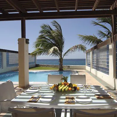 Al Nawras Island Resort 