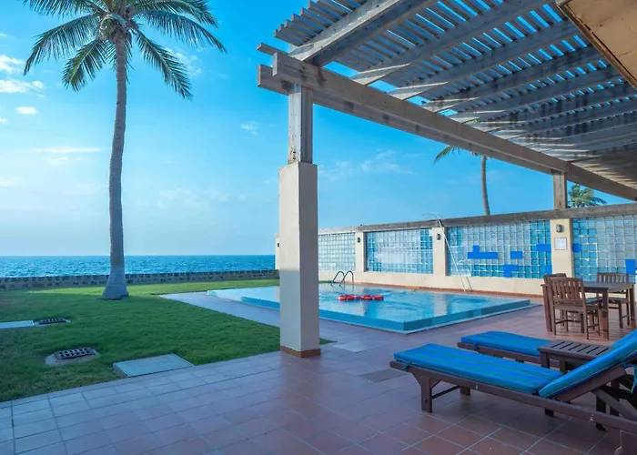 Al Nawras Island Resort