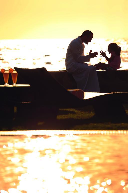 Resort Al Nawras Island