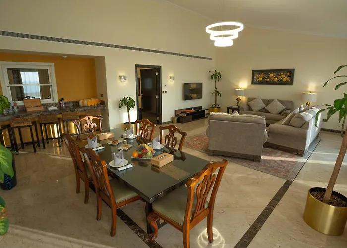 Al Nawras Island Resort