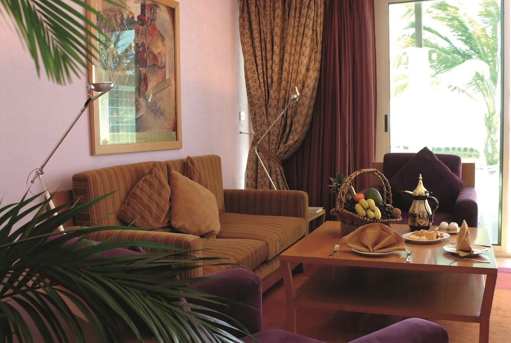 موڤنبيك النورس - منتجع 5*